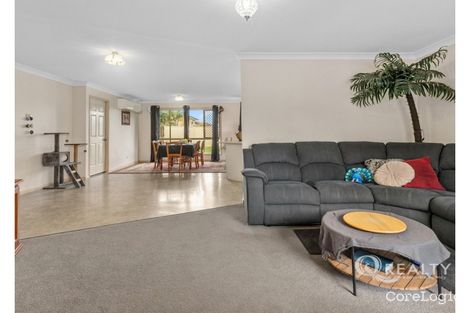 Property photo of 68 Benbek Circuit Sunnybank Hills QLD 4109