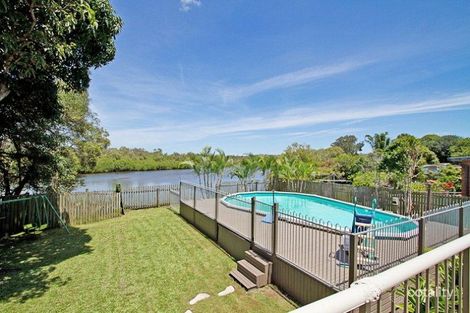 166 Kennedy Dr, Tweed Heads West, NSW 2485