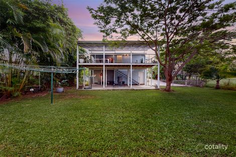 Property photo of 31 Bishop Road Beachmere QLD 4510