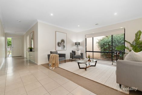 Property photo of 11 Sanoma Drive Skye VIC 3977