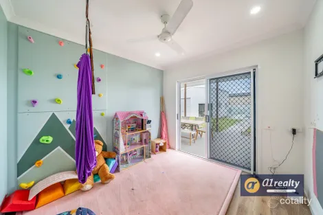 Property photo of 9 Curlew Woodgate QLD 4660