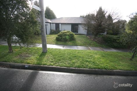 141 Nangathan Way, Croydon North, VIC 3136