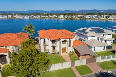 Property photo of 85 Edinburgh Road Benowa QLD 4217