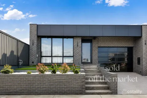 131 Brendan Rd, Greenvale, VIC 3059