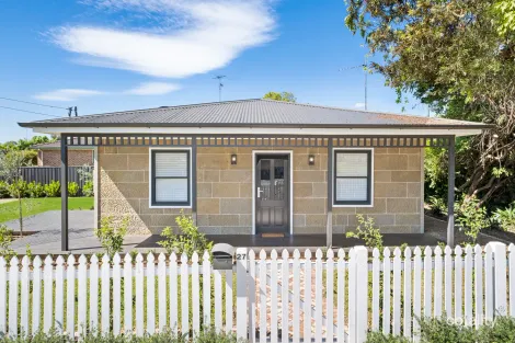 Property photo of 27 Eldon Street Pitt Town NSW 2756
