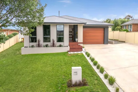 6 Somerset Pl, Crookwell, NSW 2583