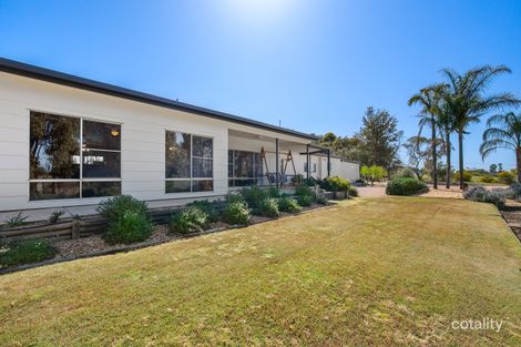 Property photo of 32 Hoffman Road Loveday SA 5345
