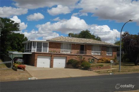 33 Ewin St, Blayney, NSW 2799