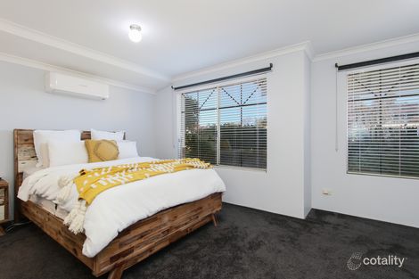 Property photo of 98 Baningan Avenue Success WA 6164