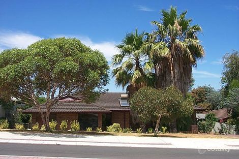 27 Challenger Ave, Parmelia, WA 6167