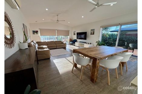 Property photo of 4 Springfield Circuit Cannonvale QLD 4802