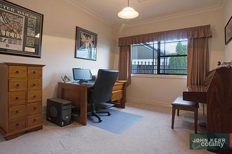 Property photo of 4 Falcon Court Moe VIC 3825