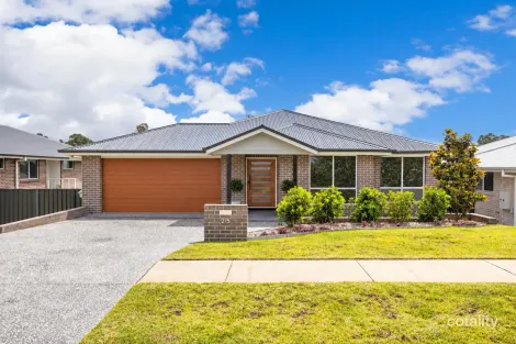 25 Mountview Ave, Wingham, NSW 2429