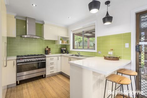 Property photo of 5 Menzies Close Kyneton VIC 3444