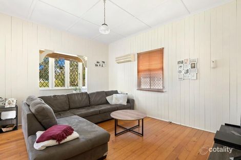 Property photo of 43 Wallace Street Newtown QLD 4350