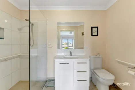 Property photo of 11 Surrey Street Devonport TAS 7310