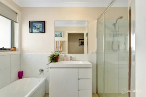 Property photo of 11 Surrey Street Devonport TAS 7310