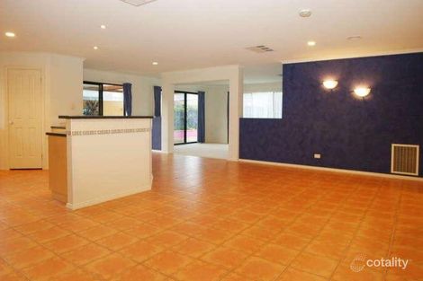 Property photo of 16 Loxley Boulevard Narre Warren South VIC 3805