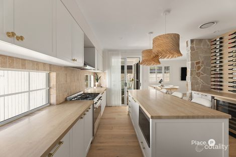 Property photo of 17 Michael Street Bulimba QLD 4171