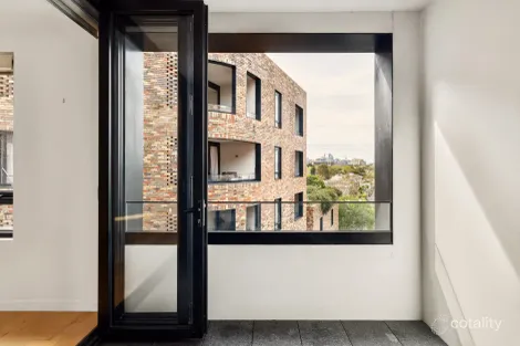 Property photo of 424/18 Huntley Street Alexandria NSW 2015