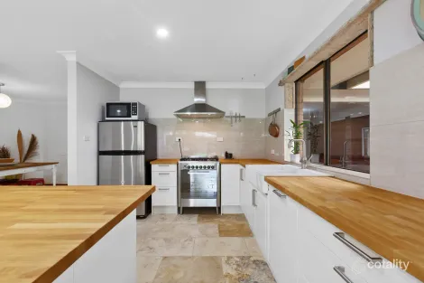 Property photo of 5 Waitz Court Morphett Vale SA 5162