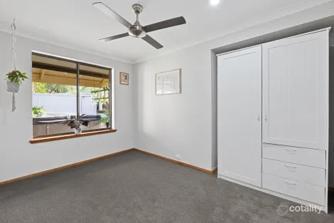 Property photo of 5 Waitz Court Morphett Vale SA 5162