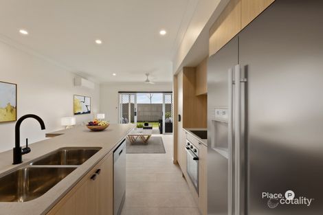 Property photo of 19/33 River Road Bundamba QLD 4304