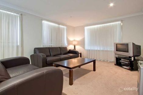 Property photo of 2/26 Dove Street Mount Austin NSW 2650