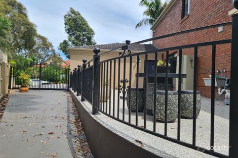 Property photo of 50 Nangathan Way Croydon North VIC 3136
