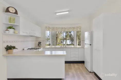 Property photo of 7/2 Mulloway Road Chain Valley Bay NSW 2259