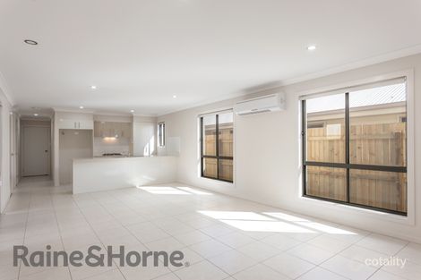 7 Farrer St, Cranley, QLD 4350