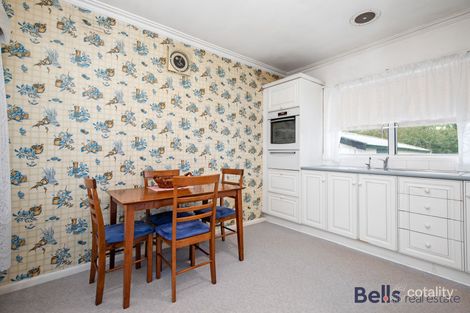 Property photo of 21 McIntosh Street Sunshine VIC 3020