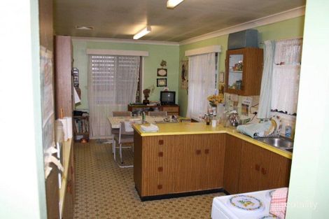 Property photo of 30 Fourth Avenue Maaroom QLD 4650