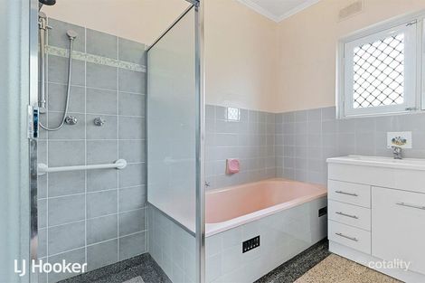 Property photo of 36 Central Avenue Magill SA 5072