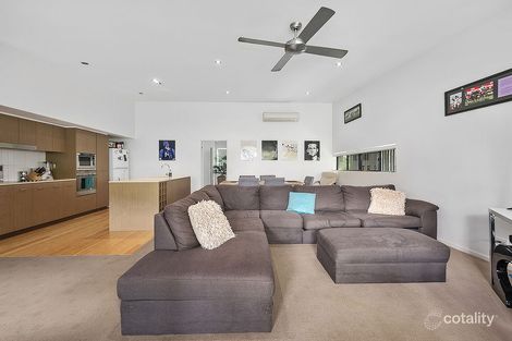 Property photo of 30 Summit Drive Coffs Harbour NSW 2450