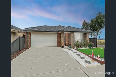 Property photo of 32 Dover Street Truganina VIC 3029