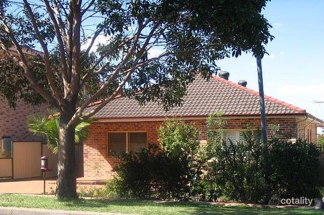 13 Maiden St, Greenacre, NSW 2190