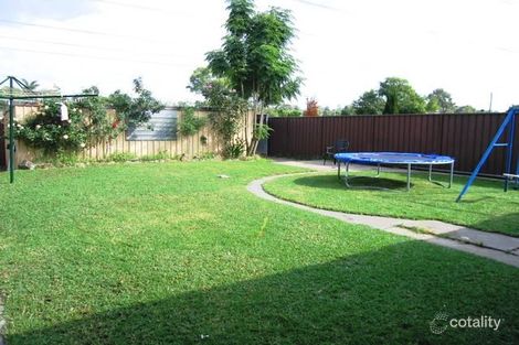 Property photo of 12 Finisterre Avenue Whalan NSW 2770