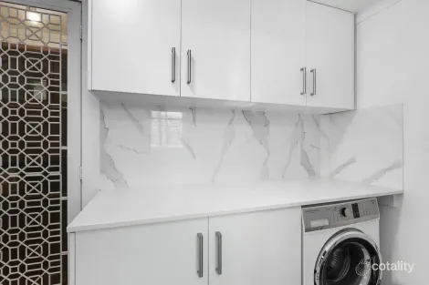 Property photo of 68 Pickworth Street Upper Mount Gravatt QLD 4122