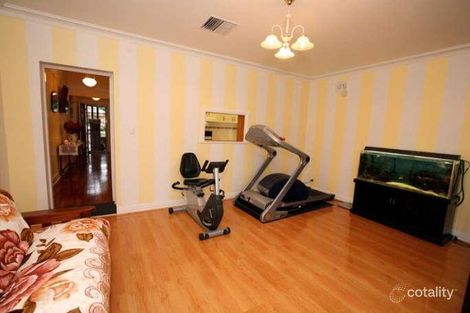 Property photo of 51 Hardy Avenue Wagga Wagga NSW 2650