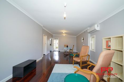 Property photo of 11 Kerwin Way Lockridge WA 6054