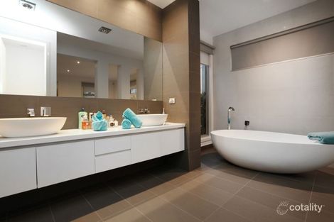 Property photo of 7 Wolfson Court Attwood VIC 3049