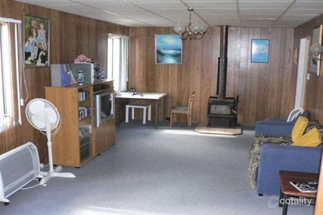 Property photo of 80 Sugarloaf Road Stanthorpe QLD 4380