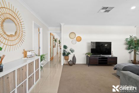 Property photo of 9 Senecio Way Halls Head WA 6210