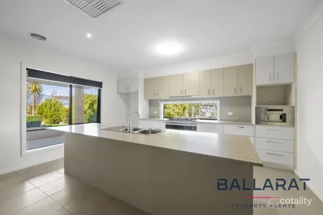 Property photo of 207 Cornish Street Buninyong VIC 3357