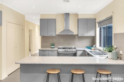 Property photo of 1 Stehn Lane Craigieburn VIC 3064