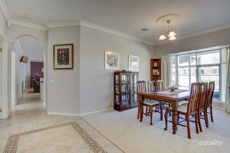 Property photo of 15 Heathdale Road Narre Warren North VIC 3804