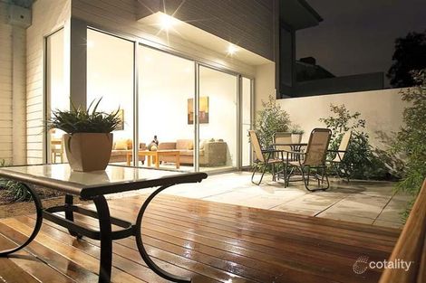 Property photo of 104 South Crescent Northcote VIC 3070