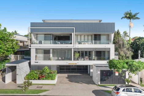 Property photo of 5/30 Yamboyna Street Manly QLD 4179