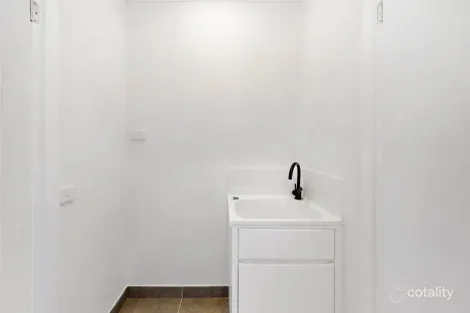 Property photo of 10 Samuel Road Weir Views VIC 3338